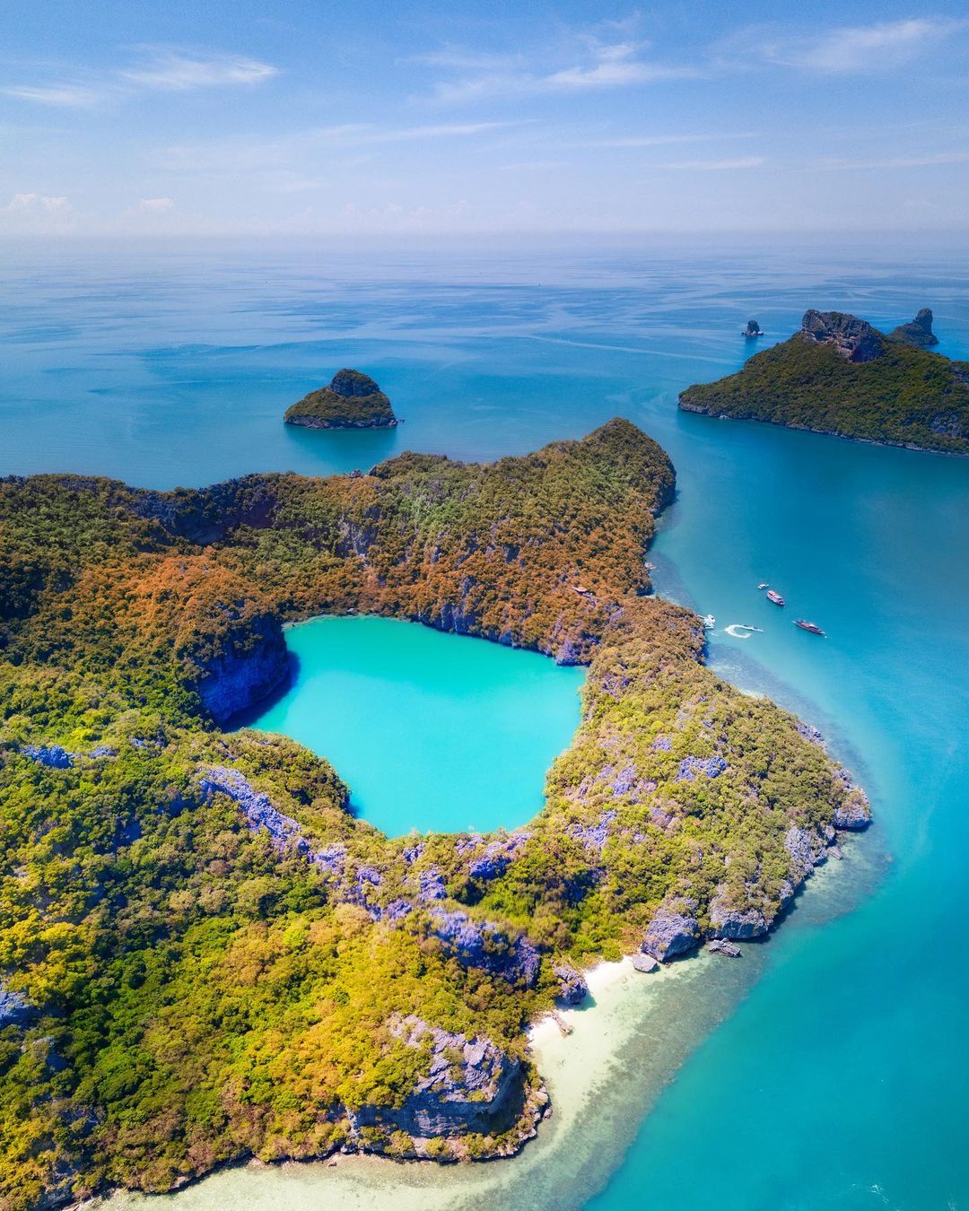Ang Thong Marine Park – Best Private Charter Destination from Koh Samui